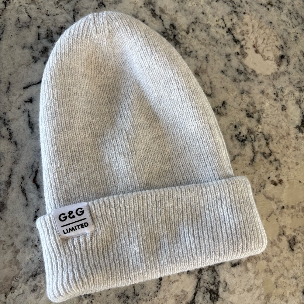 The Goose and Gander oh so soft and plush Unisex light grey heather beanie